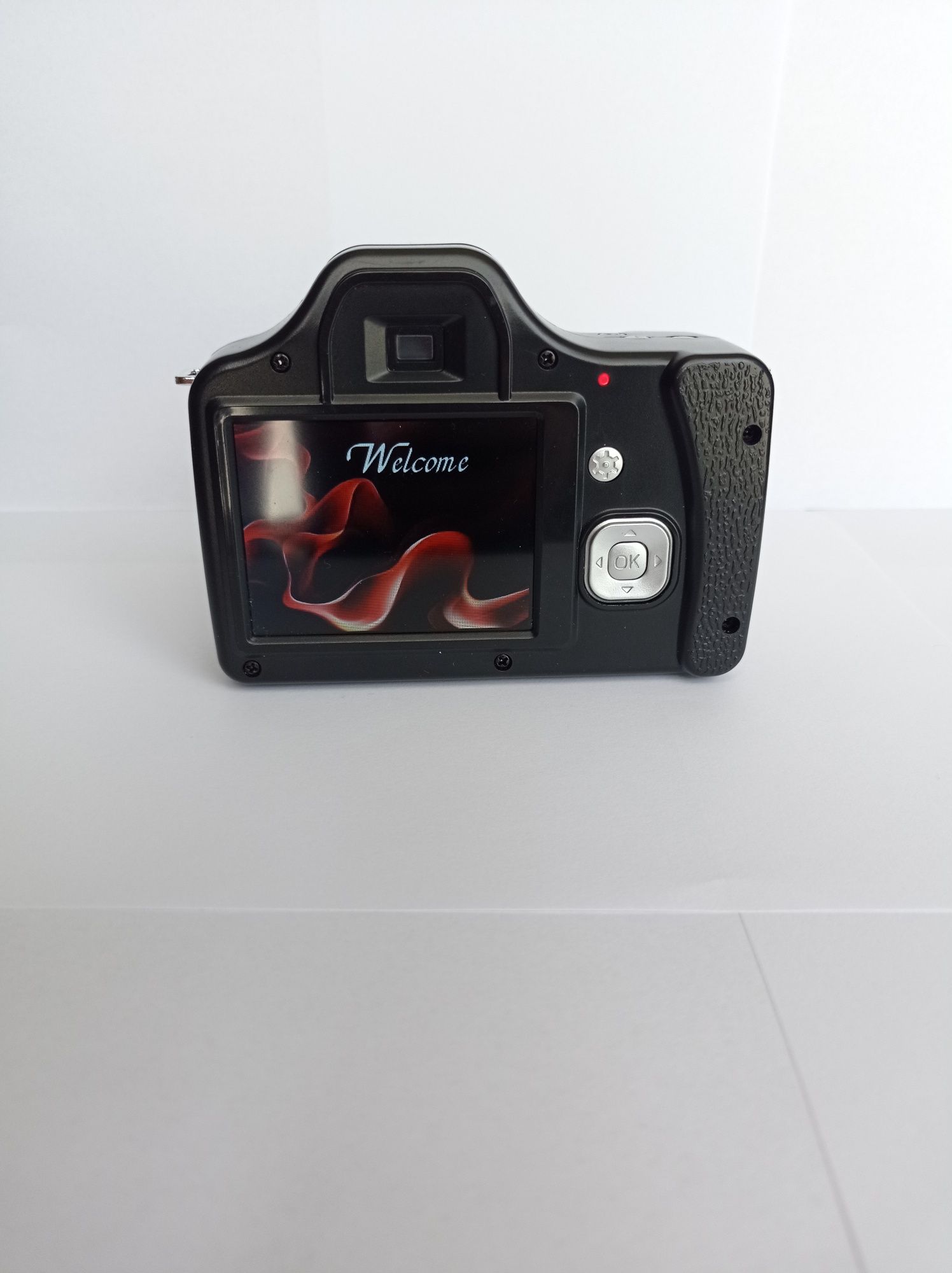Digital Camera Zoom