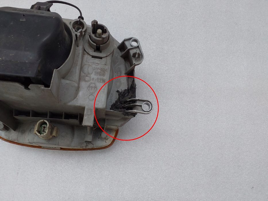 Ótica / farol direita RENAULT Twingo I (C06_)