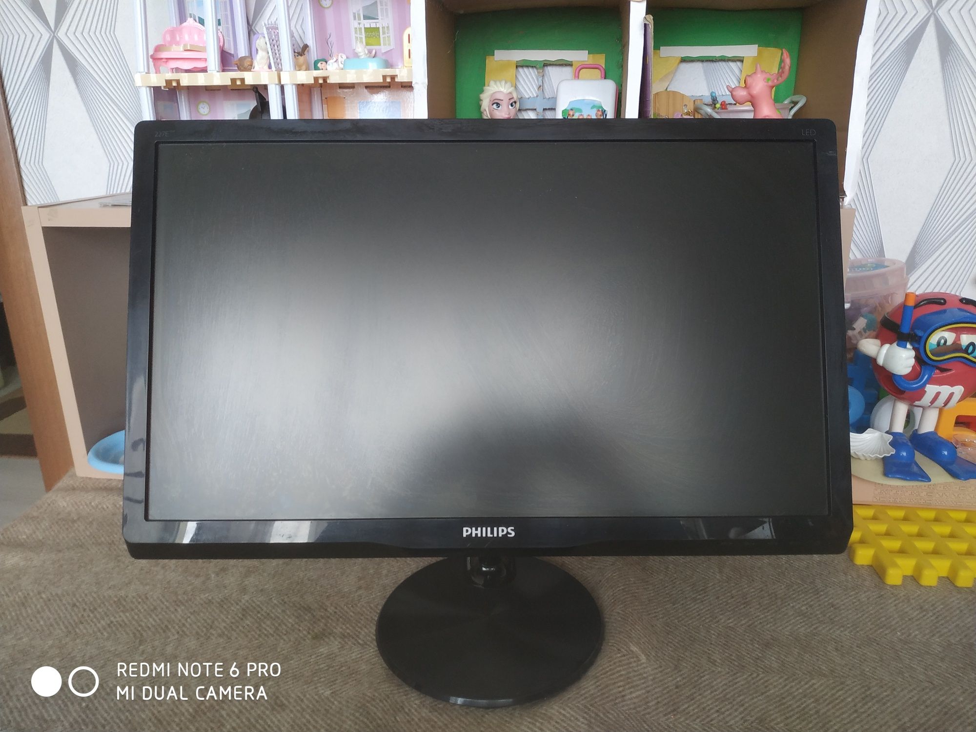 Монитор  Philips 227E IPS