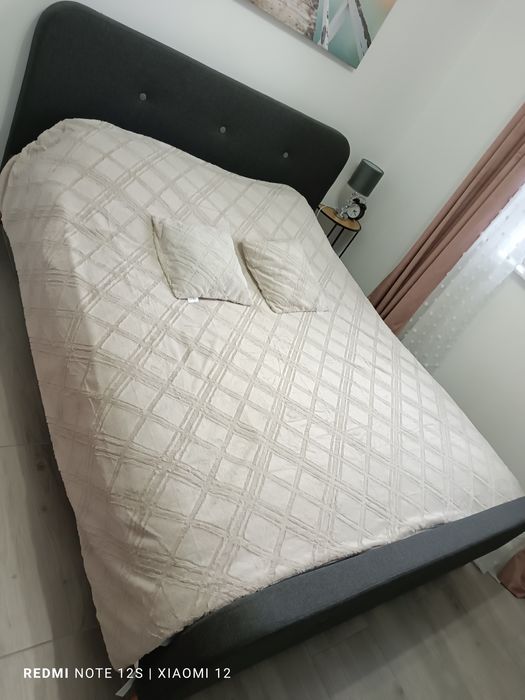 Łóżko stelaż materac Jysk