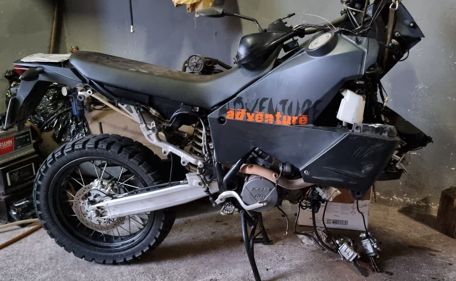 Ktm adventure 950 990 lc8 wachacz