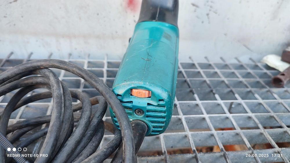 Wyrzynarka Makita 434- 1CT