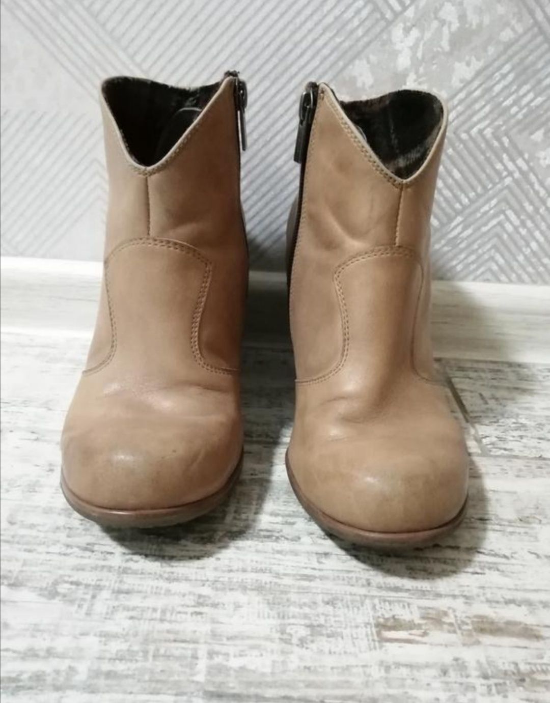 Жіночі шкіряні чобітки Rylko, коричневі демі чобітки