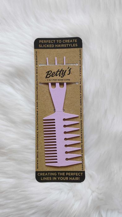 Wielofunkcyjny grzebień do włosów 3w1 marki Betty's