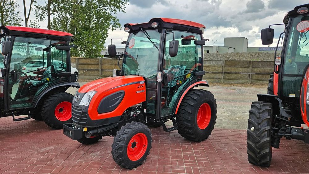 Kioti CK 4030C-EU  Ciągnik z Kabiną Kioti CK4030C-EU Nowy 7 lat gwarancji z kabiną