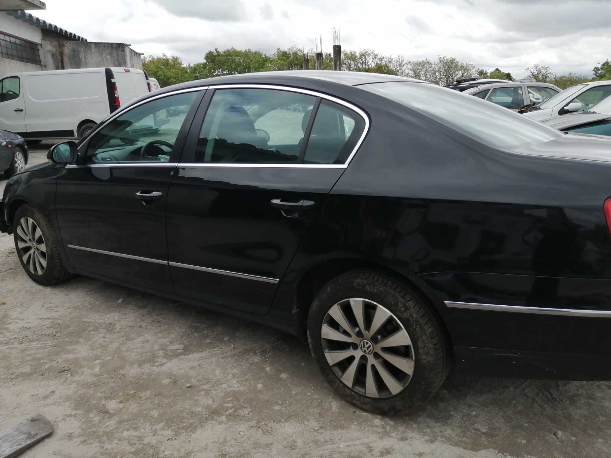 Para peças VW Passat B6 Sedan (3C2) 1.9TDI ano 2008