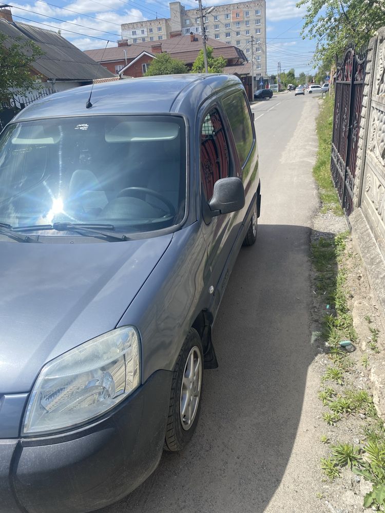 Продам Citroen Berlingo