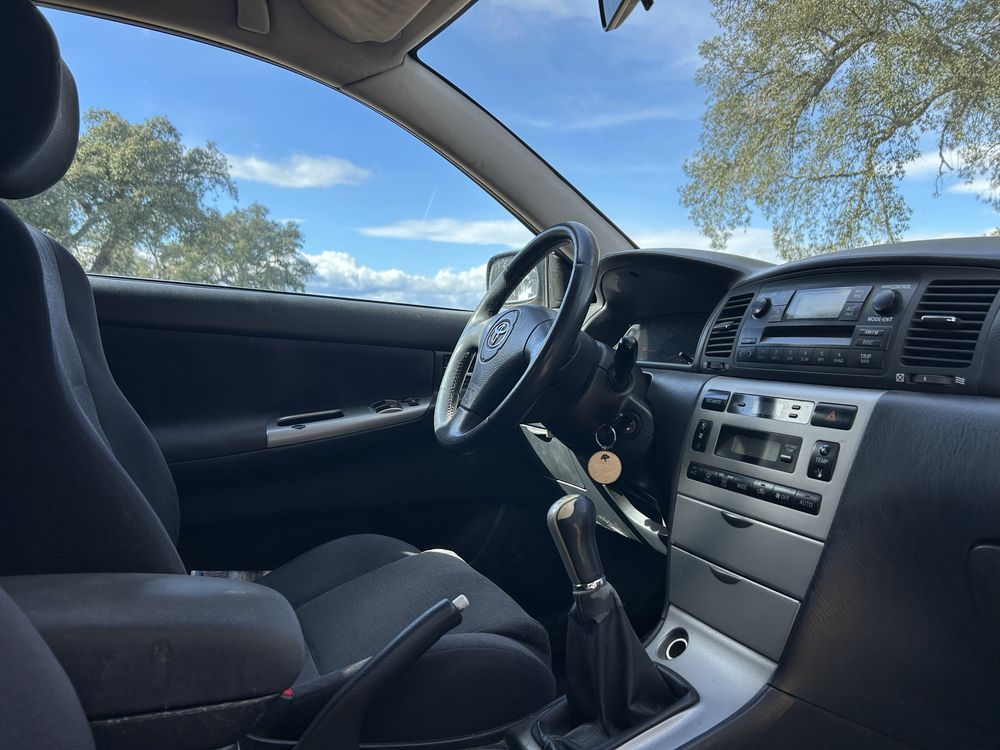 Toyta Corolla 2.0 D-4D comercial