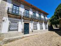 Palacete Neoclássico dentro das Muralhas de Valença do Minho