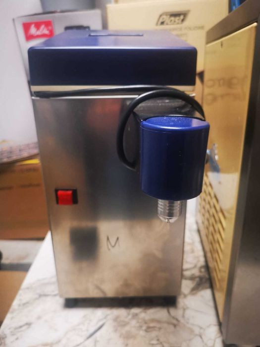 Maszyna do bitej śmietany