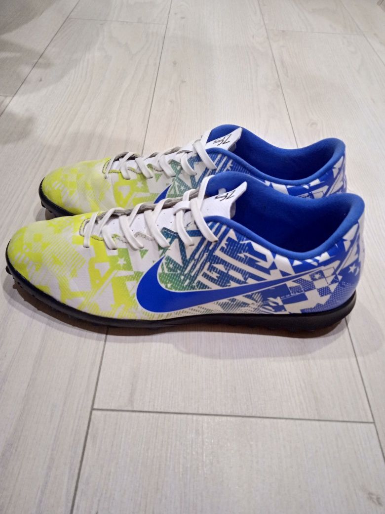 Сороконожки, шиповки Nike Mercurial Vapor 13 Club Neymar TF размер 43