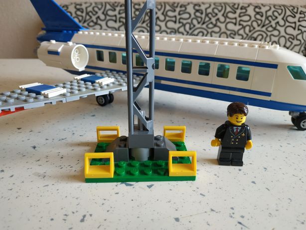 Лего Lego city 3181 пассажирский самолёт оригинал