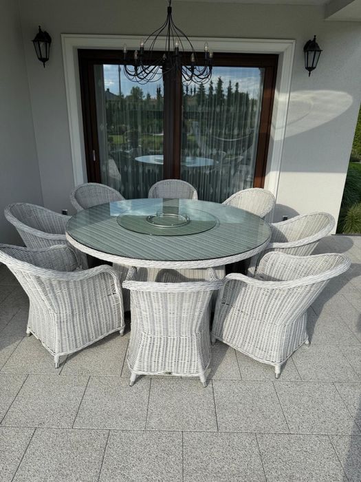 8 FOTELI Oltre Royal