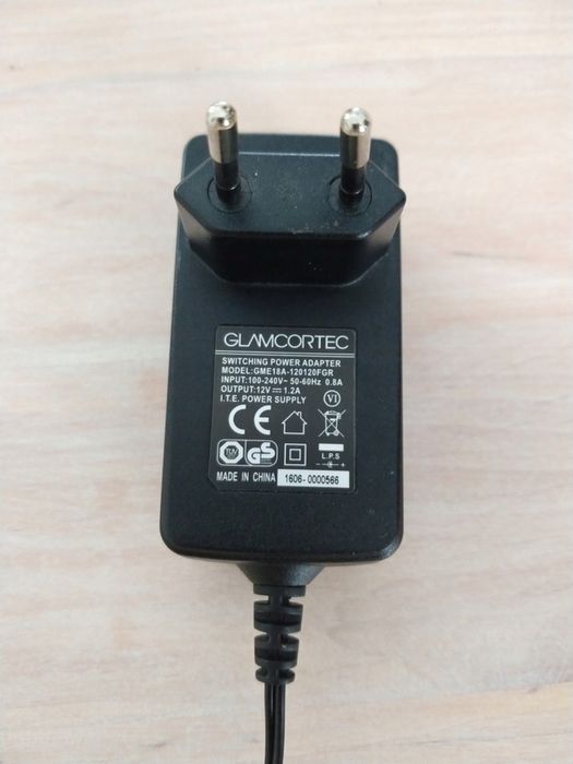 Лампа Glamcor для нарощування вій, косметологічних процедур