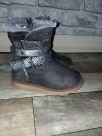 Buty zimowe kozaki  dziewczece r 25