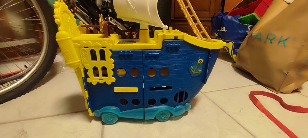 Barcos do Jack em bom estádio