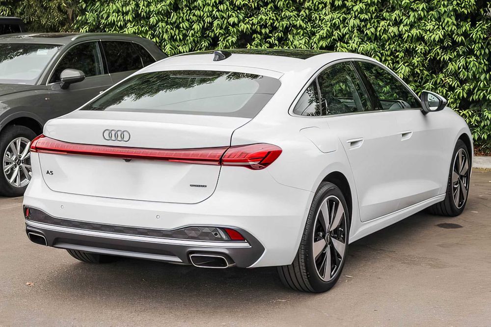 Audi A5      2025