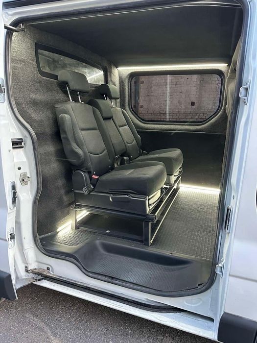 Продам рено трафик