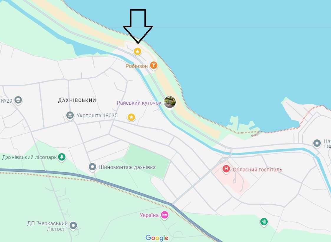 Компактний дачний будинок на 3-му причалі