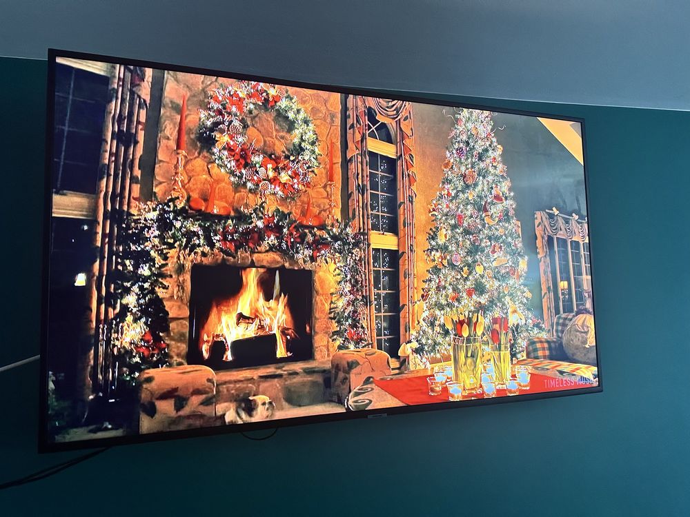 Tv samsung 55 cali UE55RU7172U