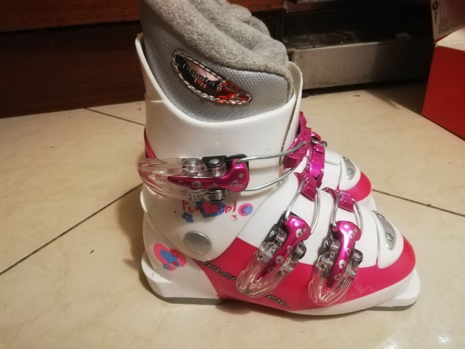 Buty narciarskie dla dziewczynki rossignol