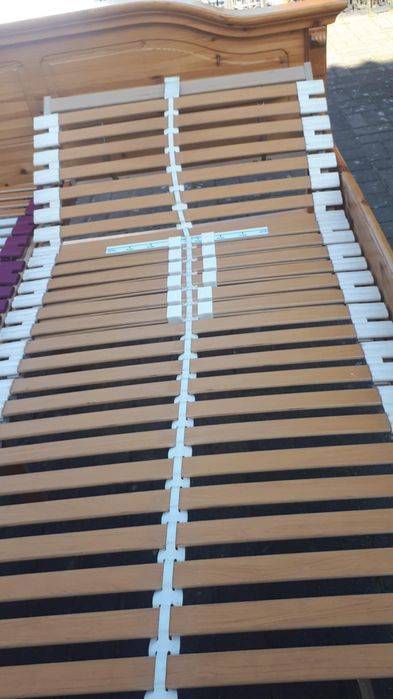 Solidne drewniane łóżko sypialniane 180cm na 200cm