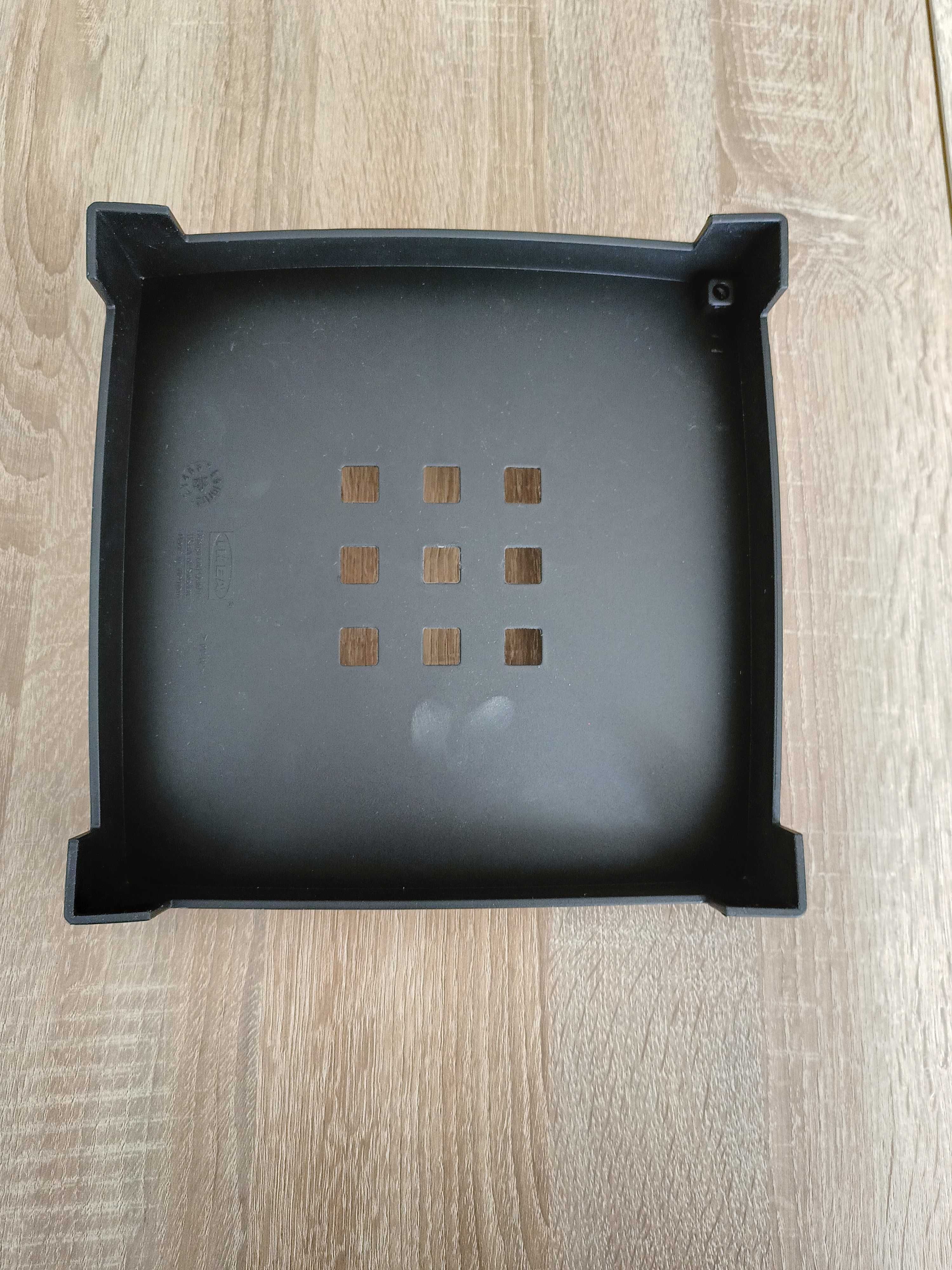 Sprzedam serwetnik Knyck marki Ikea