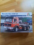 Mercedes -Benz 2238 6x4 Model do sklejania
