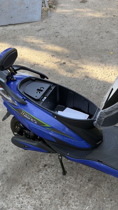 Електроcкутер DOZER S-2000W