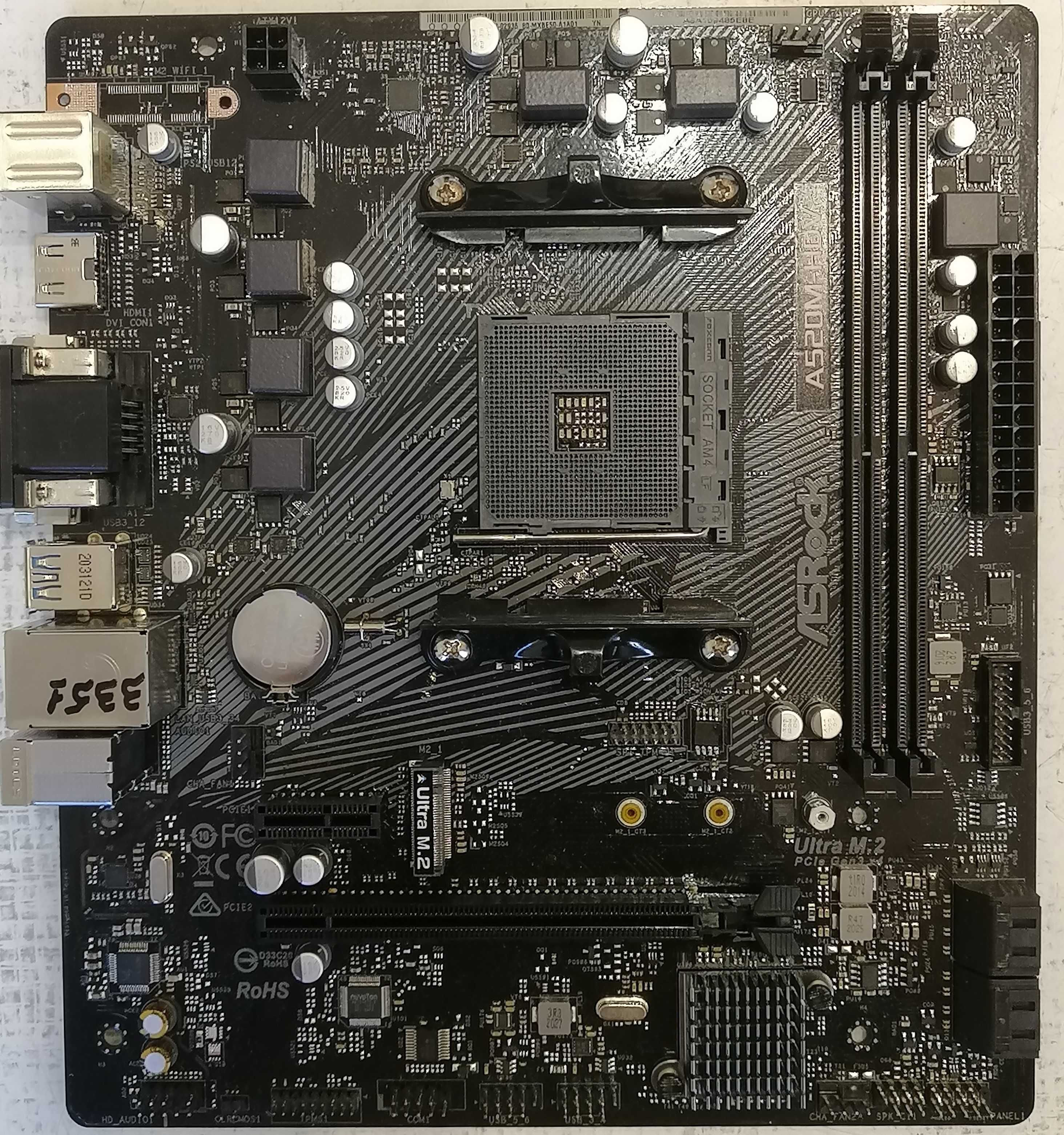 Продам материнскую плату ASRock A520M-HDV, Socket AM4, DDR4.