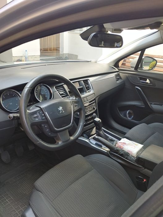 Peugeot 508 sw 2012