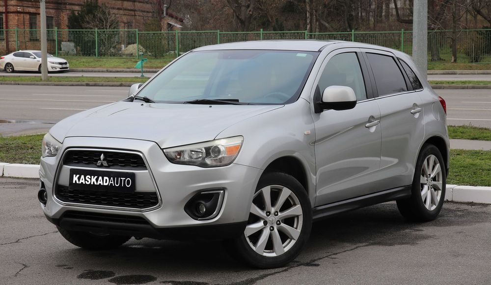 Mitsubishi Outlander Sport