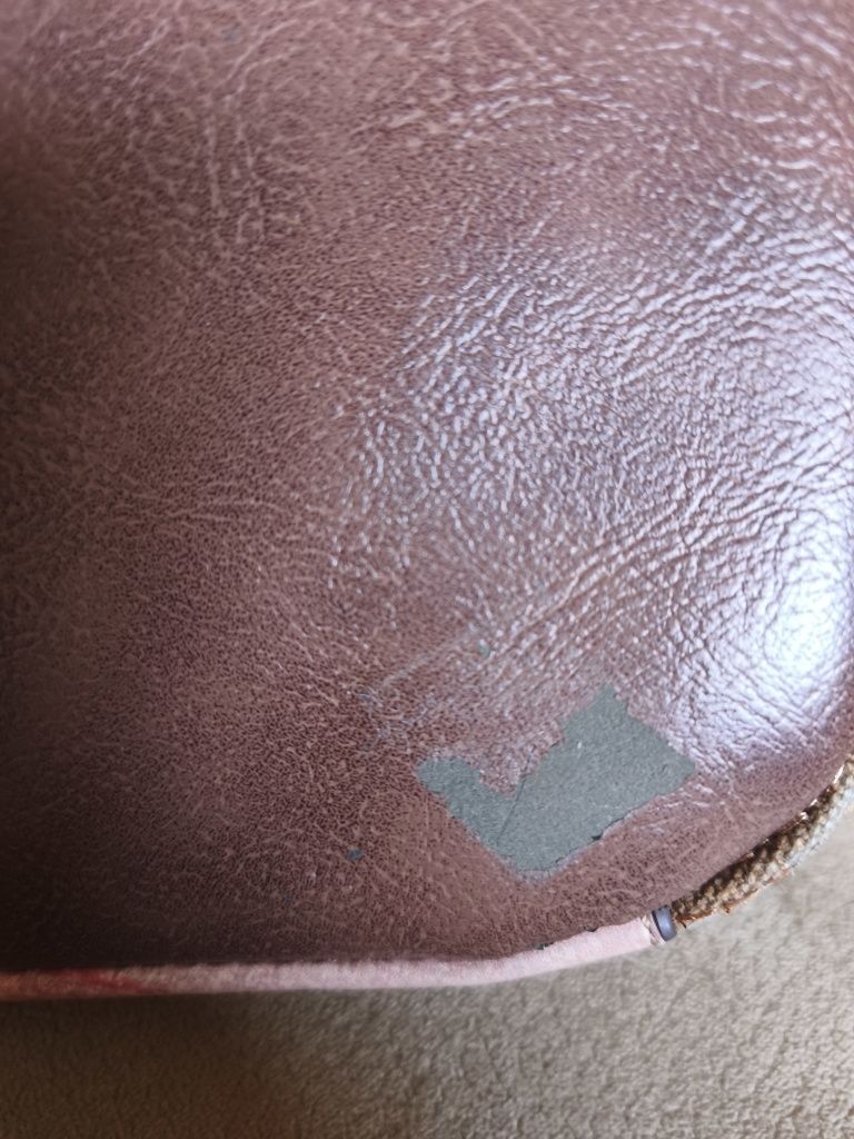 Vende se mochila Anekke