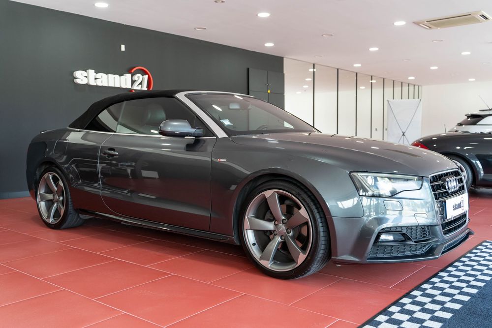 Audi A5 Cabrio 2.0 TDi S-line