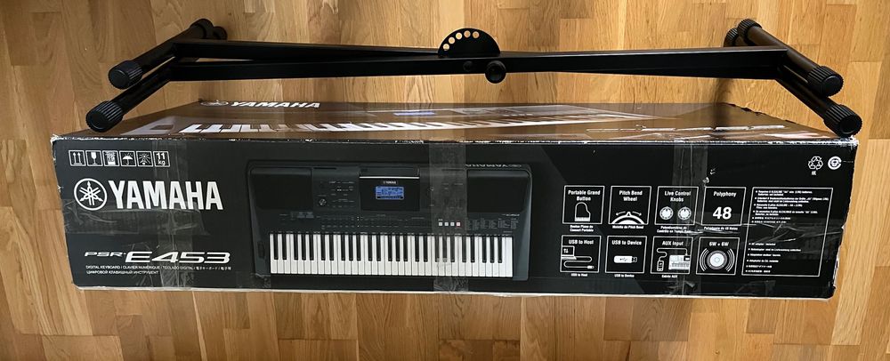 Keyboard Yamaha PSR-E453 + statyw
