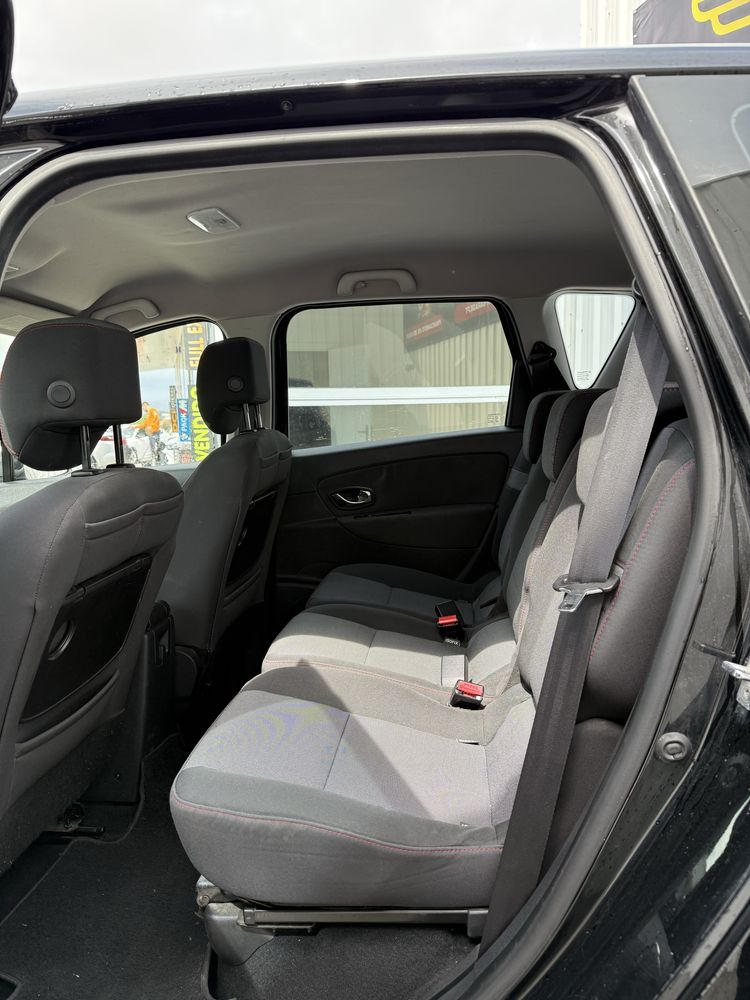 Renault Scenic 1.5 DCI - Garantia & Financiamento