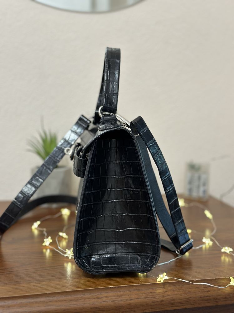 Жіноча лакова сумка чемодан під hermes