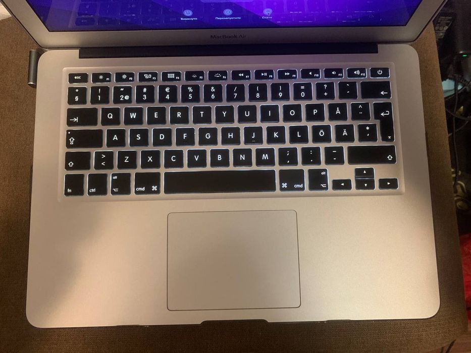 Ноутбук Apple Macbook Air A1466 ідеал