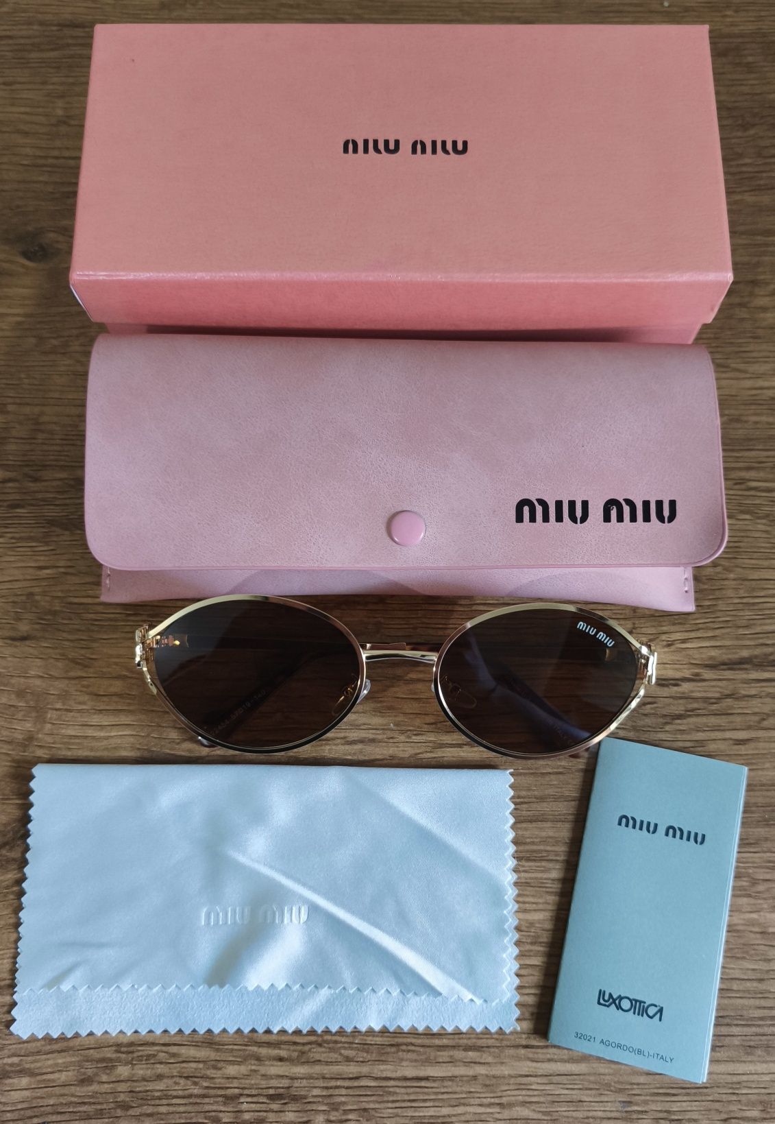Óculos de sol Miu Miu