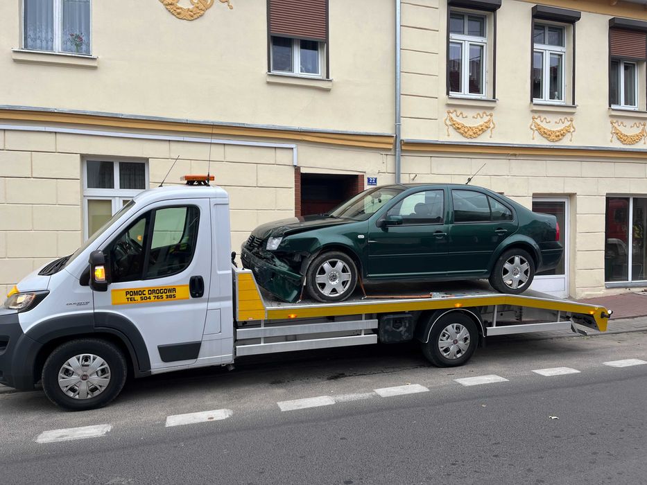 Pomoc Drogowa, Holowanie, Autolaweta 24H. OCP, Faktura VAT.