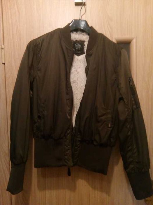 Kurtka bomberka c&a 40