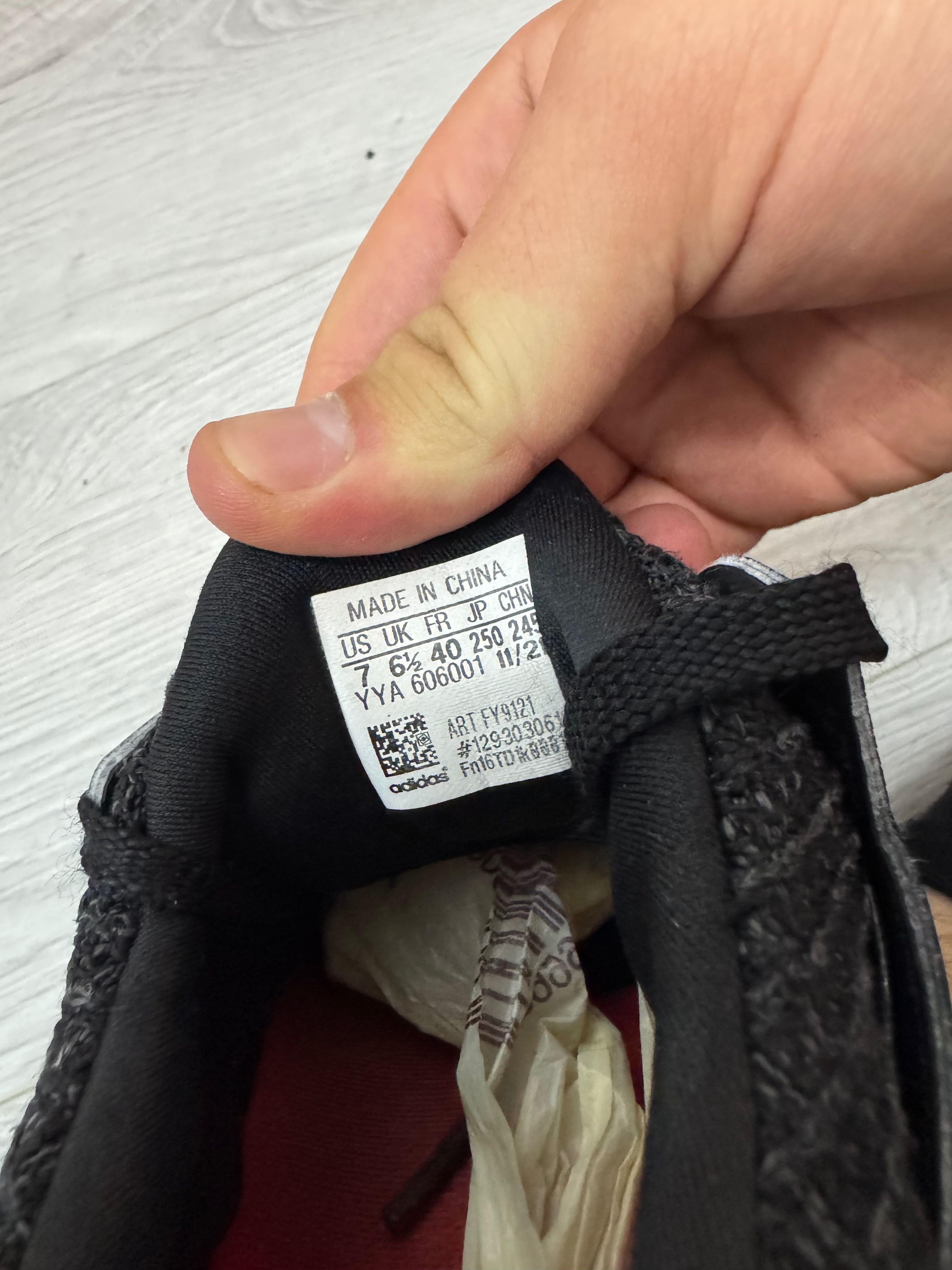 Adidas Ultraboost 4.0 DNA Performance