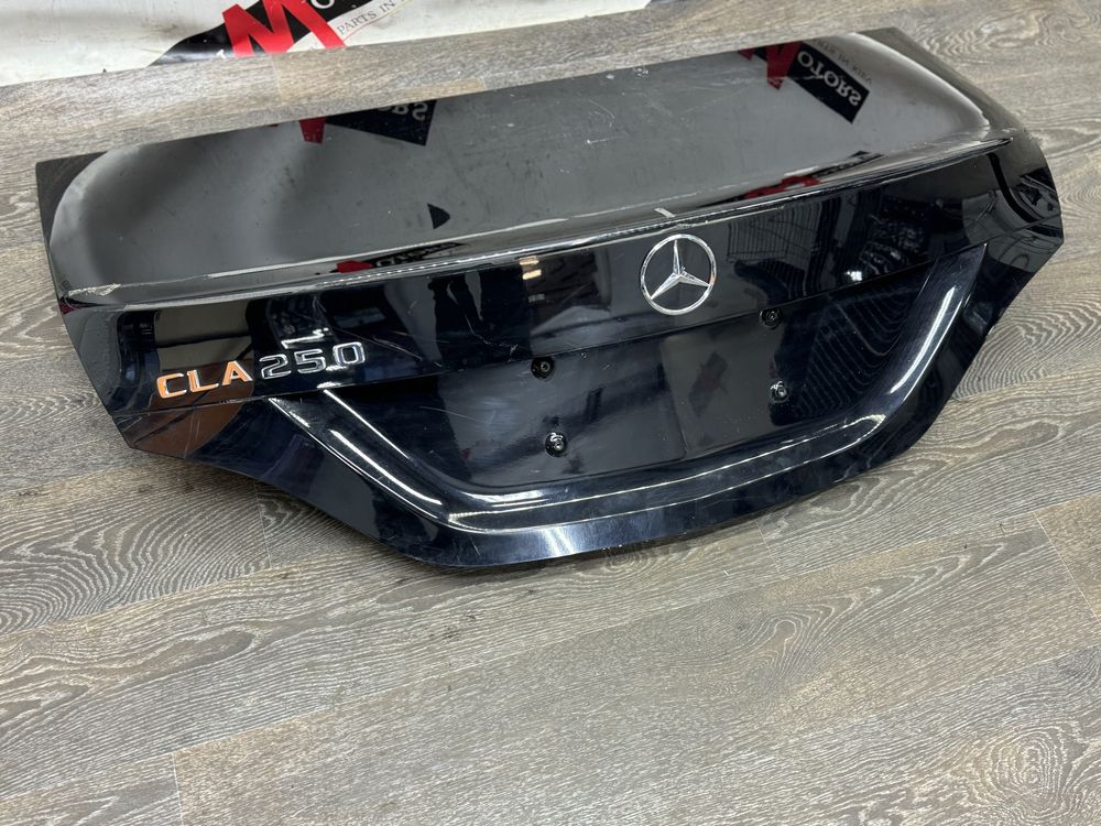 Кришка багажника Mercedec CLA W-177 A1177500075