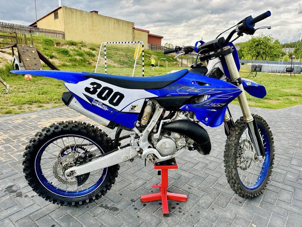 Yamaha YZ 125 LC 2022 – lekkość, moc i precyzja w jednym!