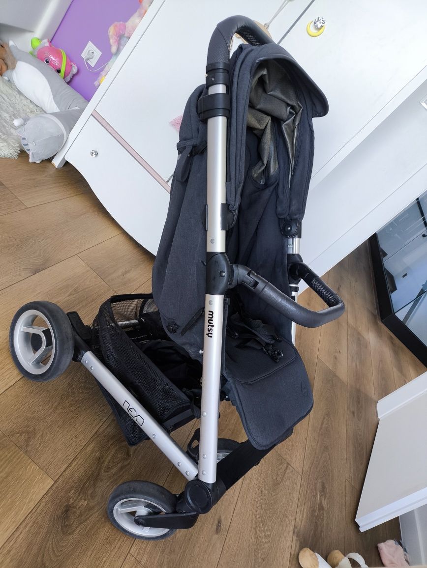 Wózek spacerówka Mutsy Nexo