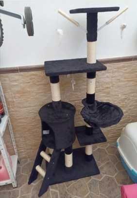 Кігтеточка для кота, котяче дерево