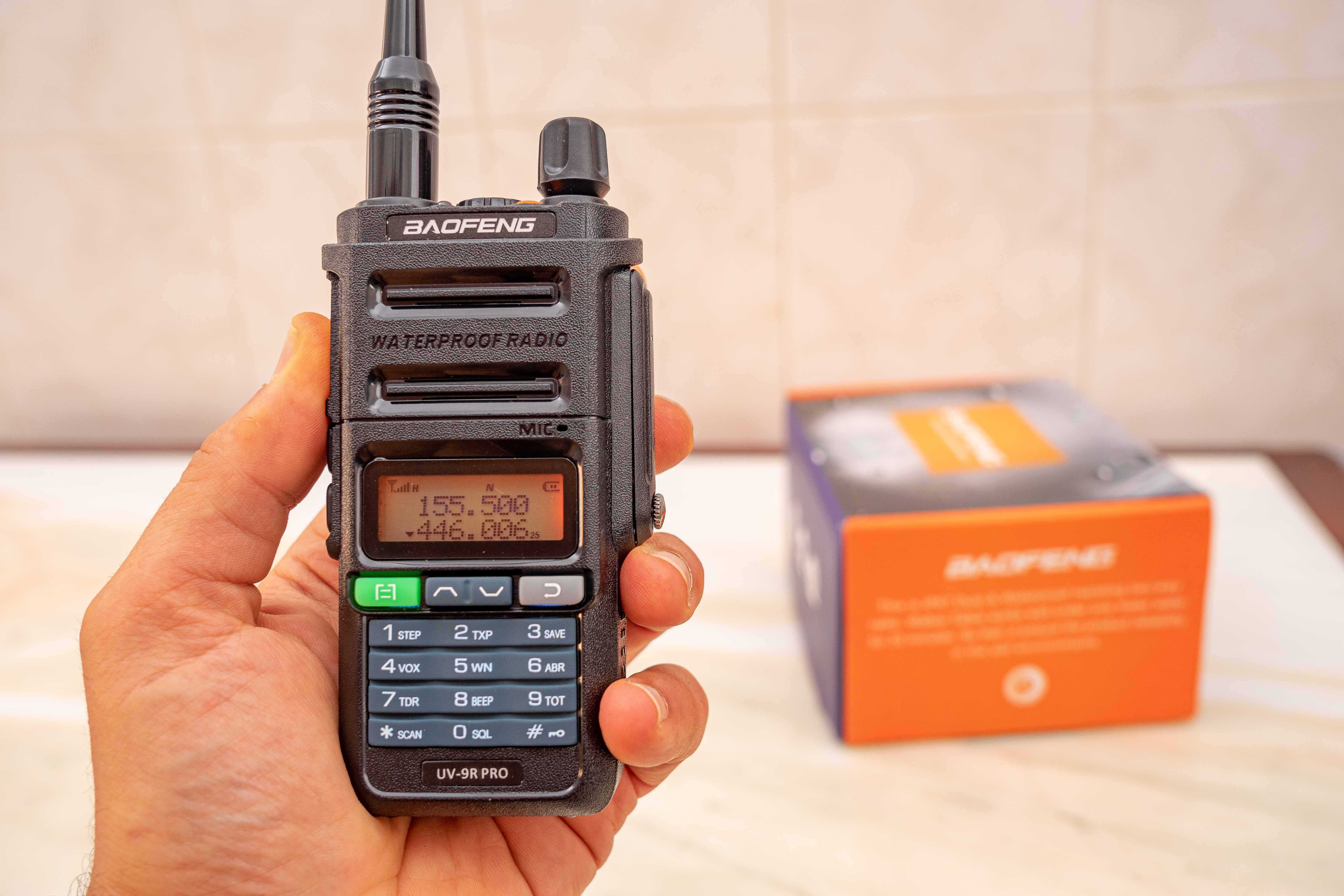 Baofeng UVR9 Pro,VHF/UHF. Novo!