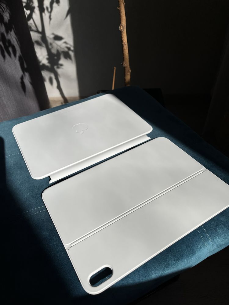Оригінал чохол-клавіатура Apple magic keyboard folio для Ipad 10rd gen