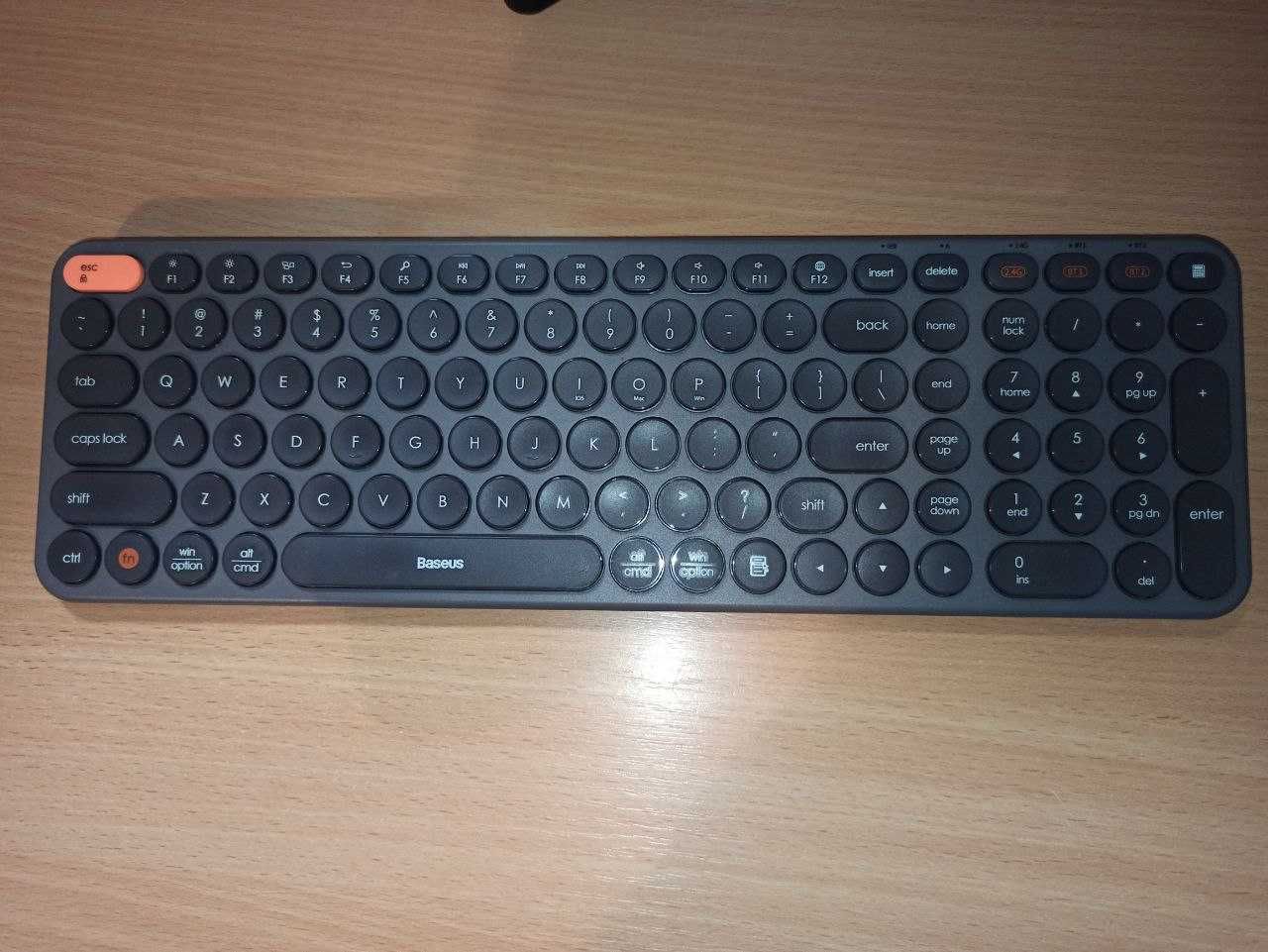 Безшумна бездротова клавіатура Baseus K01B (Bluetooth + 2.4)