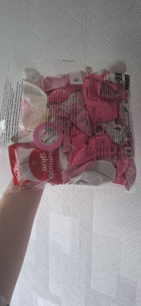 Balony 137 sztuk z akcesoriami do ścianki łuku urodziny
